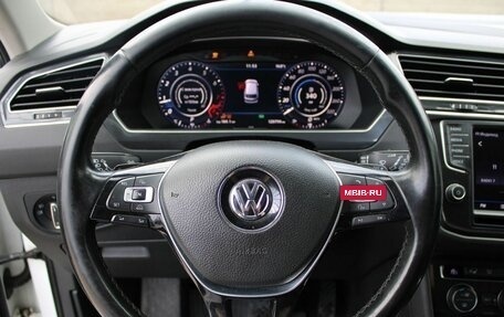 Volkswagen Tiguan II, 2017 год, 2 350 000 рублей, 11 фотография