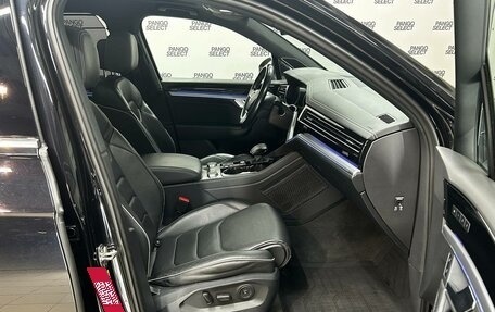 Volkswagen Touareg III, 2019 год, 4 992 000 рублей, 9 фотография