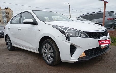 KIA Rio IV, 2021 год, 1 595 000 рублей, 2 фотография