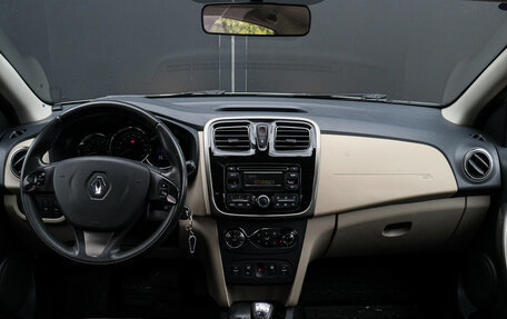 Renault Logan II, 2015 год, 800 000 рублей, 10 фотография