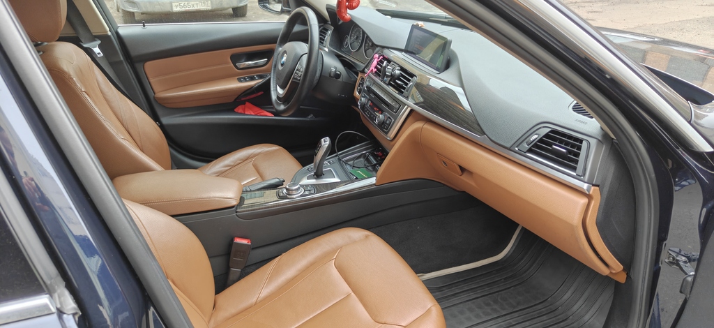 BMW 3 серия F30, F31, F34, 2013 год, 2 000 000 рублей, 8 фотография