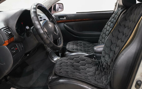 Toyota Avensis III рестайлинг, 2004 год, 699 000 рублей, 13 фотография