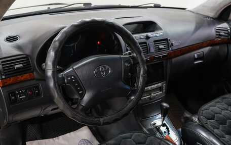 Toyota Avensis III рестайлинг, 2004 год, 699 000 рублей, 14 фотография