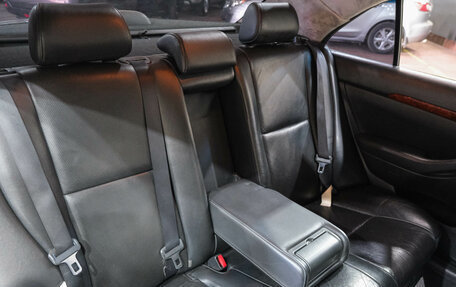 Toyota Avensis III рестайлинг, 2004 год, 699 000 рублей, 37 фотография