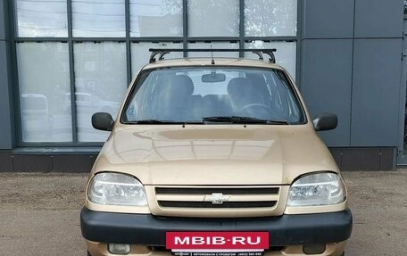 Chevrolet Niva I рестайлинг, 2004 год, 240 000 рублей, 8 фотография