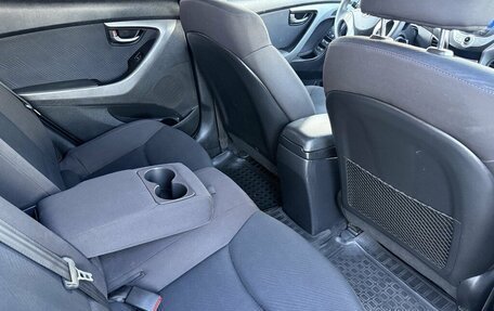 Hyundai Elantra V, 2011 год, 750 000 рублей, 10 фотография