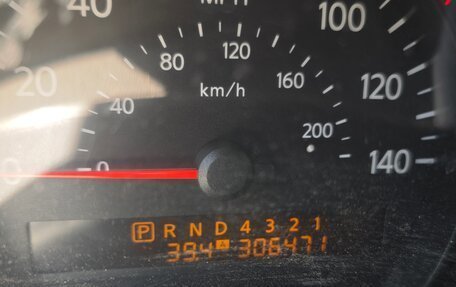 Nissan Armada II, 2005 год, 650 000 рублей, 9 фотография