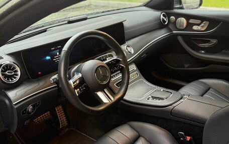 Mercedes-Benz E-Класс, 2022 год, 8 000 000 рублей, 9 фотография