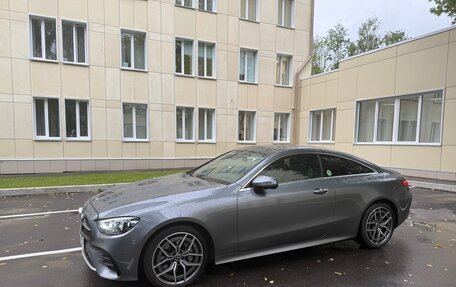 Mercedes-Benz E-Класс, 2022 год, 8 000 000 рублей, 2 фотография