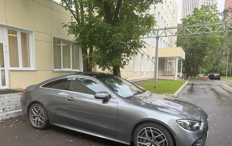 Mercedes-Benz E-Класс, 2022 год, 8 000 000 рублей, 3 фотография