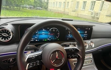 Mercedes-Benz E-Класс, 2022 год, 8 000 000 рублей, 13 фотография