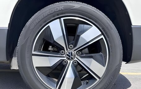 Volkswagen Tharu, 2023 год, 1 690 000 рублей, 13 фотография