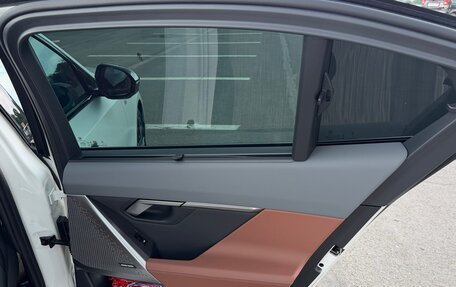 BMW 5 серия, 2024 год, 7 300 000 рублей, 16 фотография