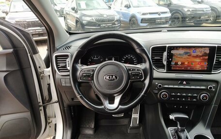 KIA Sportage IV рестайлинг, 2018 год, 1 949 000 рублей, 31 фотография