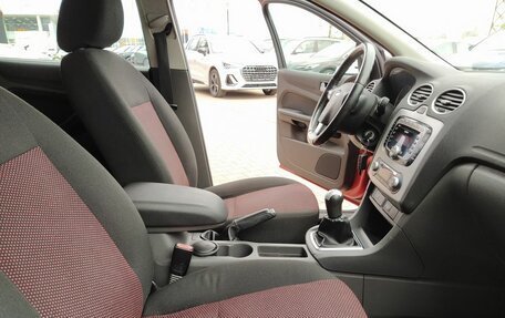 Ford Focus II рестайлинг, 2008 год, 389 000 рублей, 15 фотография
