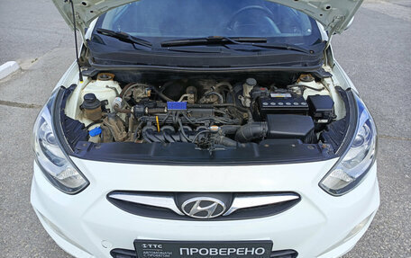 Hyundai Solaris II рестайлинг, 2011 год, 645 000 рублей, 13 фотография
