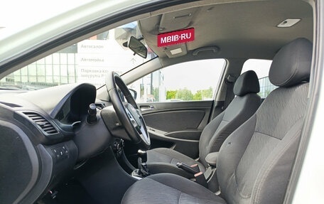 Hyundai Solaris II рестайлинг, 2011 год, 645 000 рублей, 20 фотография