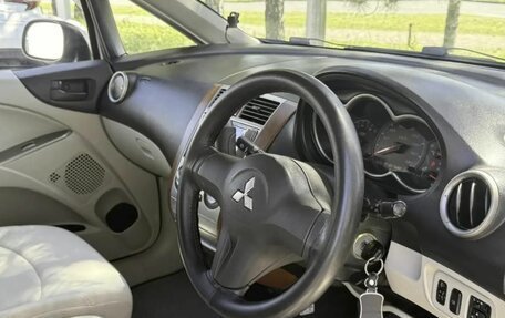 Mitsubishi Colt VI рестайлинг, 2006 год, 480 000 рублей, 13 фотография