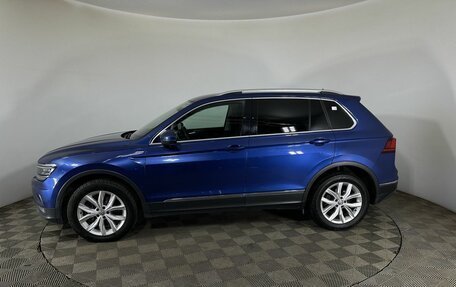 Volkswagen Tiguan II, 2018 год, 2 355 000 рублей, 5 фотография