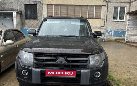 Mitsubishi Pajero IV, 2010 год, 1 700 000 рублей, 1 фотография
