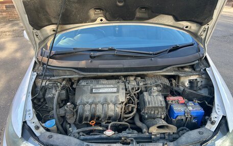 Honda Insight II рестайлинг, 2009 год, 528 000 рублей, 9 фотография