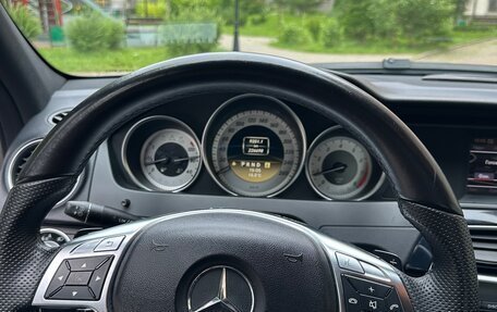Mercedes-Benz C-Класс, 2011 год, 1 300 000 рублей, 13 фотография