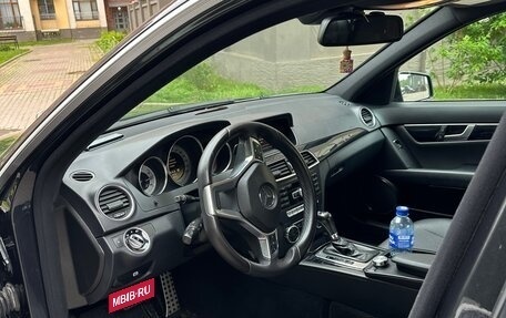 Mercedes-Benz C-Класс, 2011 год, 1 300 000 рублей, 10 фотография