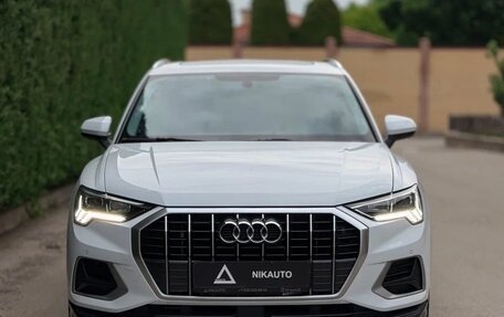Audi Q3, 2022 год, 2 900 000 рублей, 2 фотография