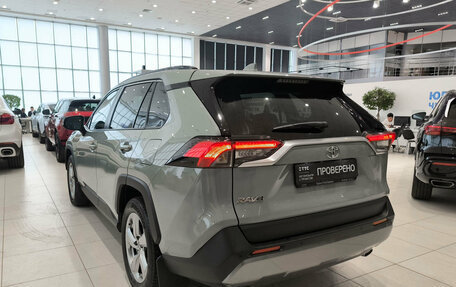 Toyota RAV4, 2020 год, 3 599 000 рублей, 7 фотография