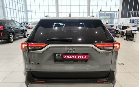 Toyota RAV4, 2020 год, 3 599 000 рублей, 6 фотография