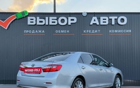 Toyota Camry, 2013 год, 1 970 000 рублей, 2 фотография