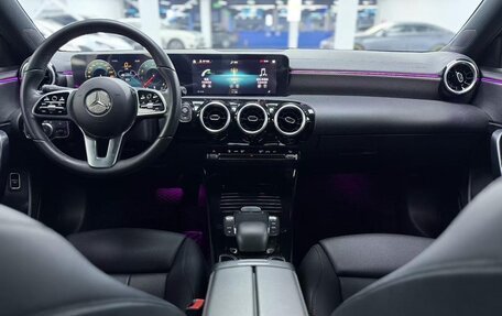 Mercedes-Benz A-Класс, 2021 год, 1 497 000 рублей, 9 фотография