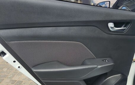 Hyundai Solaris II рестайлинг, 2018 год, 1 170 000 рублей, 15 фотография