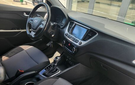 Hyundai Solaris II рестайлинг, 2018 год, 1 170 000 рублей, 23 фотография