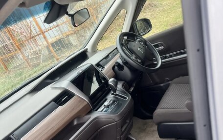 Honda Freed II, 2019 год, 1 550 000 рублей, 10 фотография
