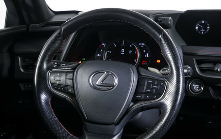 Lexus UX I, 2019 год, 2 900 000 рублей, 14 фотография
