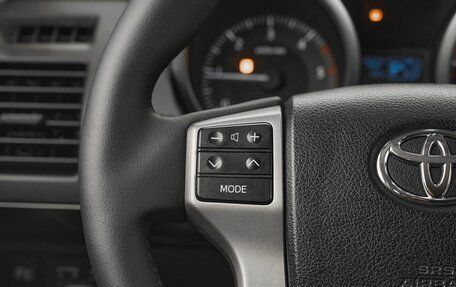 Toyota Land Cruiser Prado 150 рестайлинг 2, 2016 год, 3 499 000 рублей, 11 фотография