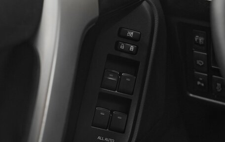 Toyota Land Cruiser Prado 150 рестайлинг 2, 2016 год, 3 499 000 рублей, 14 фотография