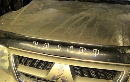 Mitsubishi Pajero III рестайлинг, 2006 год, 800 000 рублей, 1 фотография