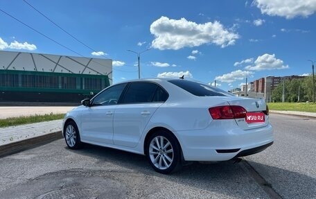 Volkswagen Jetta VI, 2013 год, 1 050 000 рублей, 1 фотография