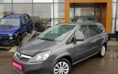 Opel Zafira B, 2012 год, 689 000 рублей, 1 фотография