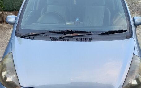 Honda Fit III, 2003 год, 400 000 рублей, 1 фотография