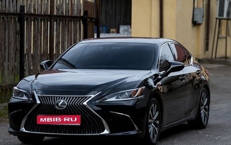 Lexus ES VII, 2018 год, 3 200 000 рублей, 1 фотография