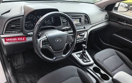 Hyundai Elantra VI рестайлинг, 2017 год, 1 599 000 рублей, 5 фотография