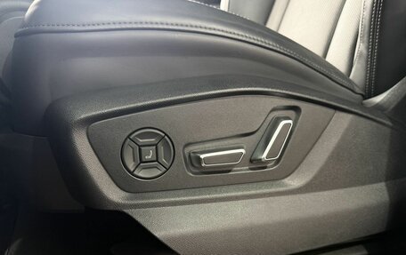Audi Q7, 2024 год, 9 999 000 рублей, 25 фотография