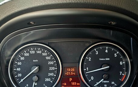 BMW 3 серия, 2010 год, 1 990 000 рублей, 15 фотография