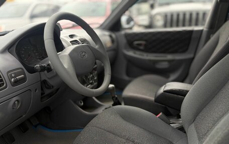 Hyundai Accent II, 2004 год, 415 000 рублей, 10 фотография