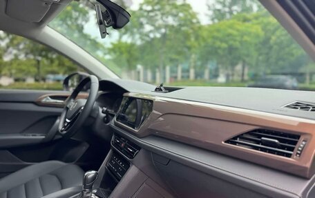 Volkswagen Tharu, 2022 год, 1 404 440 рублей, 7 фотография