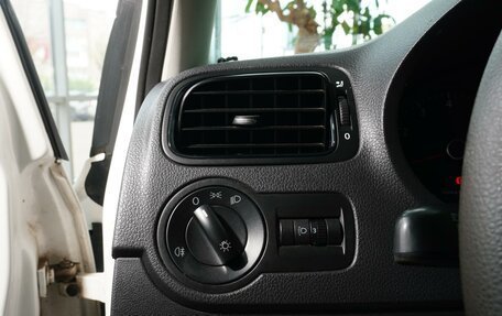 Volkswagen Polo VI (EU Market), 2013 год, 909 000 рублей, 21 фотография
