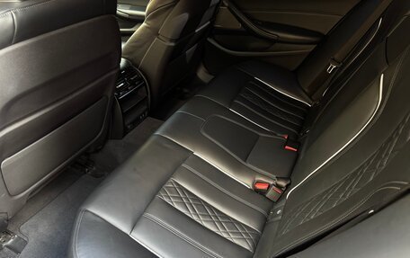 BMW 5 серия, 2019 год, 4 600 000 рублей, 31 фотография